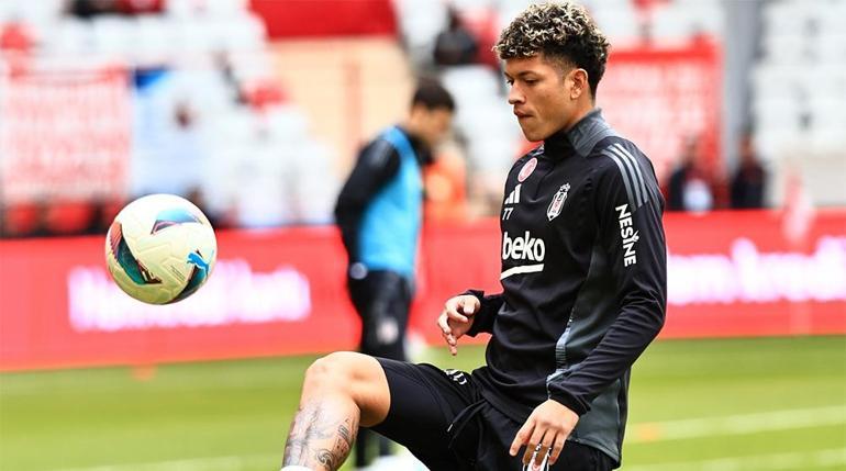 Beşiktaş'ta yıldız oyuncudan ayrılık kararı: Burada istenmiyorum, kendime kulüp bakıyorum!- Futbol