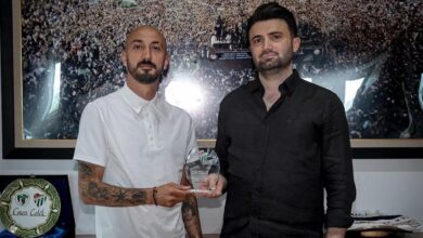 Bursaspor, Ahmet İlhan Özek ile yollarını ayırdı- Futbol