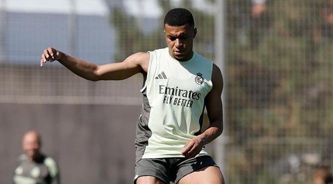 CANLI | Real Madrid - Pachuca maçı Canlı Anlatım - Real Pachuca maçı kadroları, skoru ve istatistikleri (Arda Güler ilk 11'de) 25 CANLI | Real Madrid - Pachuca maçı Canlı Anlatım - Real Pachuca maçı kadroları, skoru ve istatistikleri (Arda Güler ilk 11'de)- Futbol
