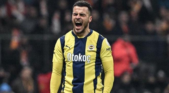 CANLI TRANSFER | Fenerbahçe'nin yıldızına İtalya'dan kanca! 2 dev peşinde 37 CANLI TRANSFER | Fenerbahçe'nin yıldızına İtalya'dan kanca! 2 dev peşinde- Futbol