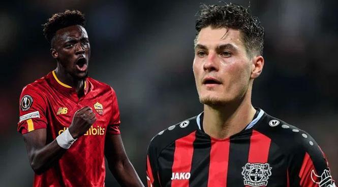 CANLI TRANSFER | Fenerbahçe'ye transferi an meselesiydi! Siyah Beyazlılar devreye girdi | Transferde dengeler değişti 39 CANLI TRANSFER | Fenerbahçe'ye transferi an meselesiydi! Siyah Beyazlılar devreye girdi | Transferde dengeler değişti- Futbol