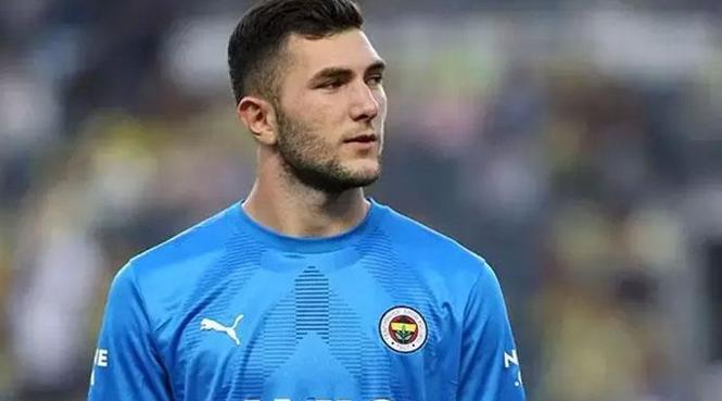 CANLI TRANSFER | Fenerbahçe'ye transferi an meselesiydi! Siyah Beyazlılar devreye girdi | Transferde dengeler değişti 31 CANLI TRANSFER | Fenerbahçe'ye transferi an meselesiydi! Siyah Beyazlılar devreye girdi | Transferde dengeler değişti- Futbol
