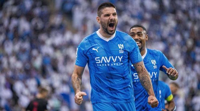CANLI TRANSFER | Galatasaray'da beklenmeyen ayrılık! Resmi teklif, imza an meselesi... 18 CANLI TRANSFER | Galatasaray'da beklenmeyen ayrılık! Resmi teklif, imza an meselesi...- Futbol