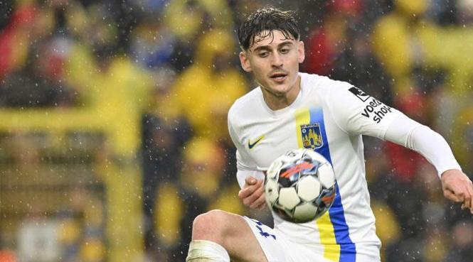 CANLI TRANSFER | Görüşmeler başladı! Fenerbahçe'nin büyük yatırımı 1 dakika oynamadan gidiyor 24 CANLI TRANSFER | Görüşmeler başladı! Fenerbahçe'nin büyük yatırımı 1 dakika oynamadan gidiyor- Futbol