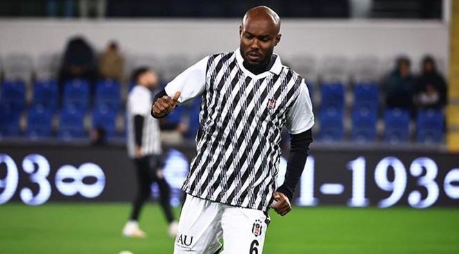CANLI TRANSFER | İstanbul devi çıldırdı! 92 milyon euroluk yıldıza imza, transferde son dakika... 24 CANLI TRANSFER | İstanbul devi çıldırdı! 92 milyon euroluk yıldıza imza, transferde son dakika...- Futbol