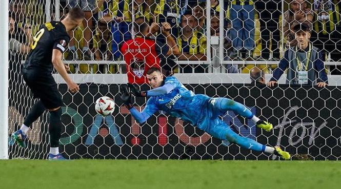 CANLI TRANSFER | İstanbul'a geldi! Fenerbahçe yeni yıldızına kavuşuyor, kritik görüşme bugün- Futbol