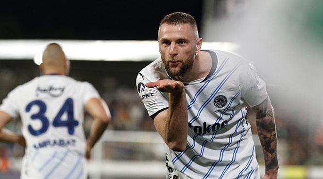 CANLI TRANSFER | Jose Mourinho transferi bitiriyor! Fenerbahçe'ye bir yıldız daha... 27 CANLI TRANSFER | Jose Mourinho transferi bitiriyor! Fenerbahçe'ye bir yıldız daha...- Futbol