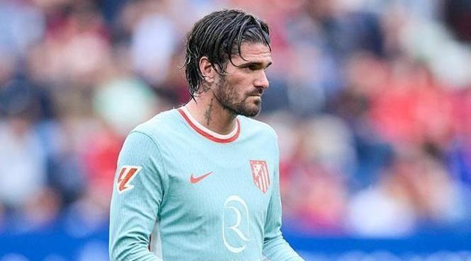 CANLI TRANSFER | Uğurcan Çakır için resmi görüşmeler başladı! İstanbul devine imza, transferde son dakika... 18 CANLI TRANSFER | Uğurcan Çakır için resmi görüşmeler başladı! İstanbul devine imza, transferde son dakika...- Fenerbahçe