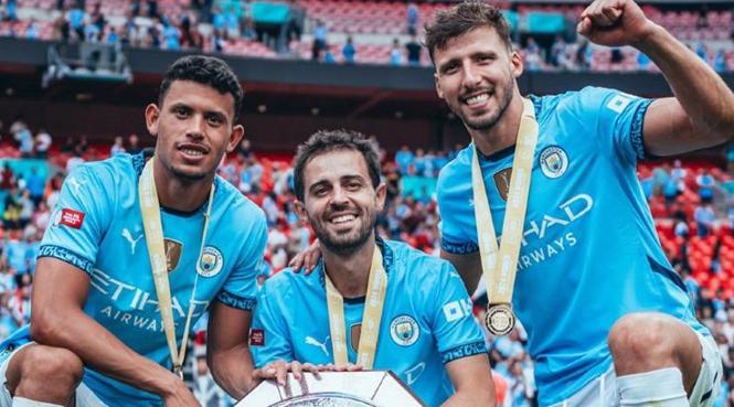 CANLI TRANSFER | Ve Dzeko imzayı atıyor! Kontrat detayları ortaya çıktı 20 CANLI TRANSFER | Ve Dzeko imzayı atıyor! Kontrat detayları ortaya çıktı- Futbol