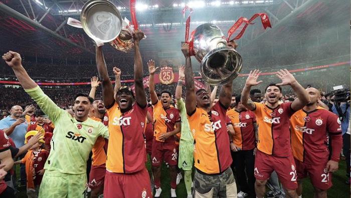 Chelsea'den Galatasaray'a transfer müjdesi! Gemileri yaktı: Kulübüne rest çekti 17 Chelsea'den Galatasaray'a transfer müjdesi! Gemileri yaktı: Kulübüne rest çekti- Futbol