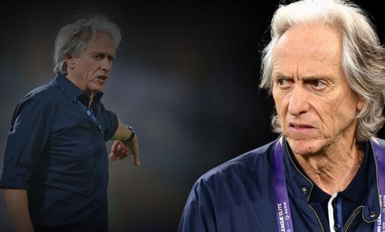 Cristiano Ronaldo, Jorge Jesus'un kariyerini belirledi: Onay verdi, yeni adresi belli oldu 13 Cristiano Ronaldo, Jorge Jesus'un kariyerini belirledi: Onay verdi, yeni adresi belli oldu- Futbol