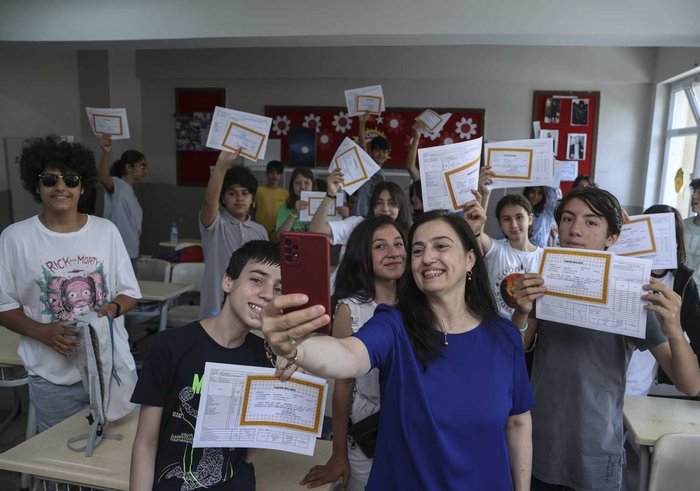 Devamsızlık belge almaya engel mi? | 5, 10, 20, 30 gün devamsızlıkla teşekkür, takdir alınır mı?- Diğer Haberler