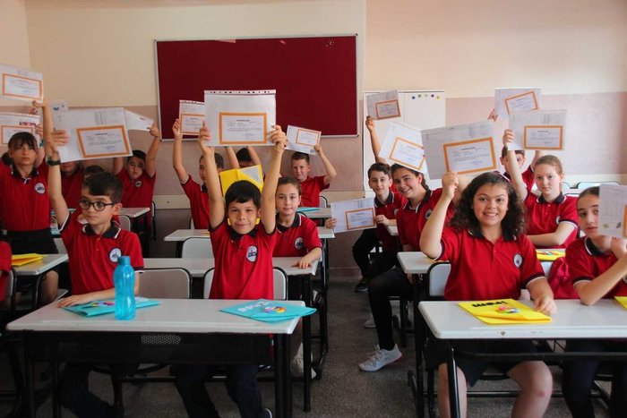 Devamsızlık belge almaya engel mi? | 5, 10, 20, 30 gün devamsızlıkla teşekkür, takdir alınır mı?- Diğer Haberler