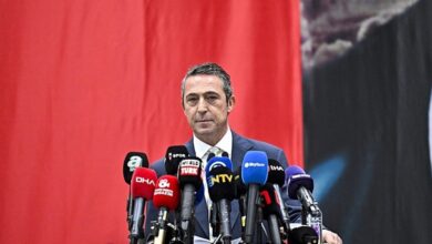 Dimdik ayaktayız- Futbol
