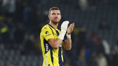 Dzeko henüz kararsız- Futbol