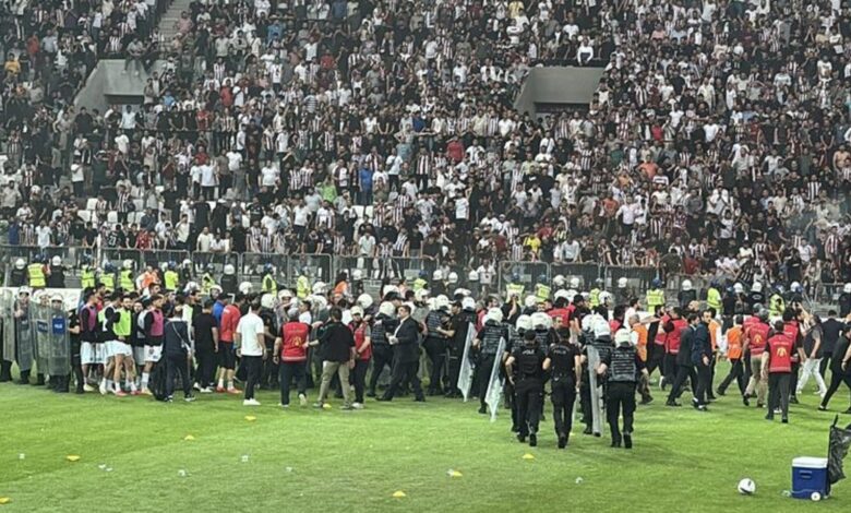 Elazığspor'un 5 maçlık cezası Tahkim'de 3 maça indirildi 11 Elazığspor'un 5 maçlık cezası Tahkim'de 3 maça indirildi- Ligler