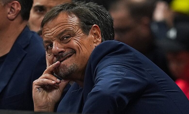 Ergin Ataman açtı ağzını yumdu gözünü: Seni bir daha uyarmayacağım! 12 Ergin Ataman açtı ağzını yumdu gözünü: Seni bir daha uyarmayacağım!- Basketbol