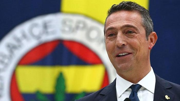 Fenerbahçe Başkanı Ali Koç'a usta isimden sert eleştiri! 'Oynatmaya az kaldı başkanım nerede!' 25 Fenerbahçe Başkanı Ali Koç'a usta isimden sert eleştiri! 'Oynatmaya az kaldı başkanım nerede!'- Futbol