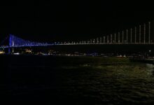 Fenerbahçe Beko'nun şampiyonluğu dolayısıyla köprüler ışıklandırıldı- Fenerbahçe