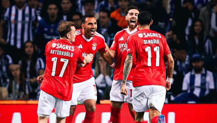 Fenerbahçe Orkun Kökçü için devreye girdi, Benfica tutuştu! Bruno Lage'den apar topar açıklama geldi 23 Fenerbahçe Orkun Kökçü için devreye girdi, Benfica tutuştu! Bruno Lage'den apar topar açıklama geldi- Futbol