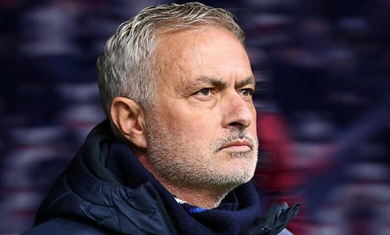Fenerbahçe tarihi fırsatın peşinde: Transferde 3 bomba birden! İşte Jose Mourinho'nun listesi... 19 Fenerbahçe tarihi fırsatın peşinde: Transferde 3 bomba birden! İşte Jose Mourinho'nun listesi...- Futbol