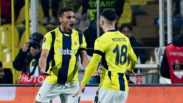 Fenerbahçe transferde bombayı patlatıyor! 4 yıllık sözleşme teklifi 18 Fenerbahçe transferde bombayı patlatıyor! 4 yıllık sözleşme teklifi- Futbol