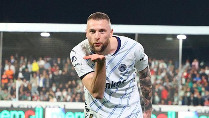 Fenerbahçe transferde bombayı patlatıyor! 4 yıllık sözleşme teklifi 21 Fenerbahçe transferde bombayı patlatıyor! 4 yıllık sözleşme teklifi- Futbol