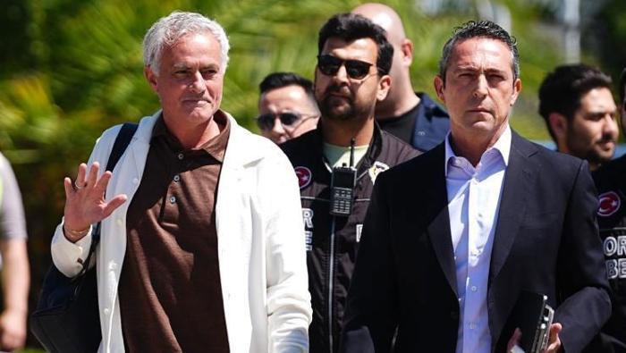 Fenerbahçe transferde gaza bastı! İlk teklif iletildi 17 Fenerbahçe transferde gaza bastı! İlk teklif iletildi- Futbol
