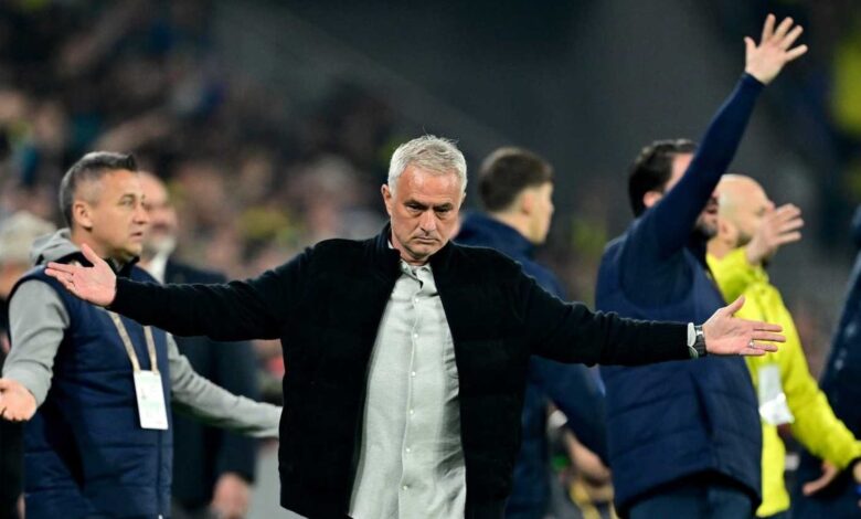 Fenerbahçe'de flaş Jose Mourinho gelişmesi! İtalyan devinin listesinde 20 Fenerbahçe'de flaş Jose Mourinho gelişmesi! İtalyan devinin listesinde- Fenerbahçe