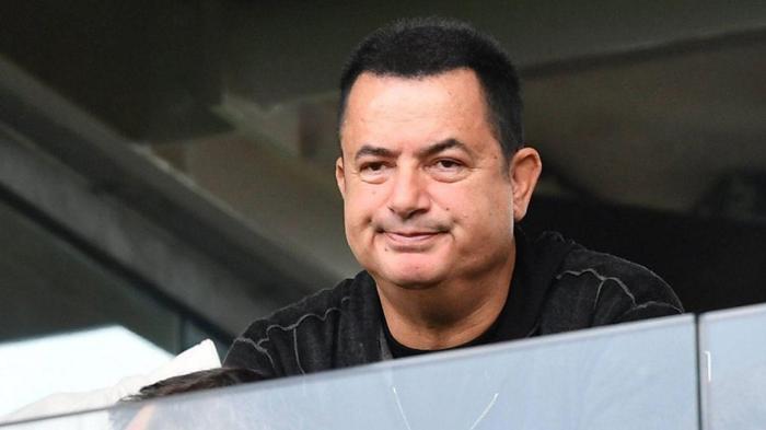 Fenerbahçe'den istifa eden Acun Ilıcalı'dan olay itiraf: 'Ağır bir yüktü! Gizli tutmazsam...' 23 Fenerbahçe'den istifa eden Acun Ilıcalı'dan olay itiraf: 'Ağır bir yüktü! Gizli tutmazsam...'- Futbol