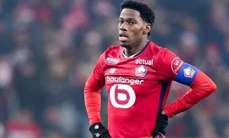 Fenerbahçe'den Jonathan David'e rekor teklif: Böylesi görülmedi! Transferde sıcak gelişme 12 Fenerbahçe'den Jonathan David'e rekor teklif: Böylesi görülmedi! Transferde sıcak gelişme- Futbol