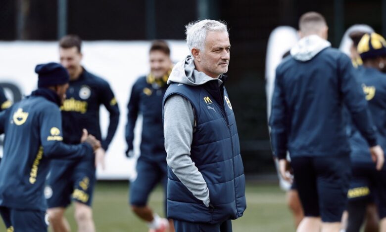 Fenerbahçe'nin transfer planı ortaya çıktı! İşte Mourinho'nun peşindeki yıldızlar 28 Fenerbahçe'nin transfer planı ortaya çıktı! İşte Mourinho'nun peşindeki yıldızlar- Fenerbahçe