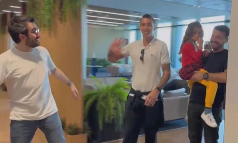 Fernando Muslera, Türkiye'den ayrıldı 11 Fernando Muslera, Türkiye'den ayrıldı- Diğer Sporlar