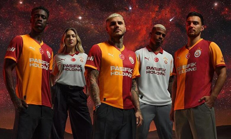 Galatasaray 5 yıldızlı yeni sezon formalarını tanıttı 12 Galatasaray 5 yıldızlı yeni sezon formalarını tanıttı- Futbol