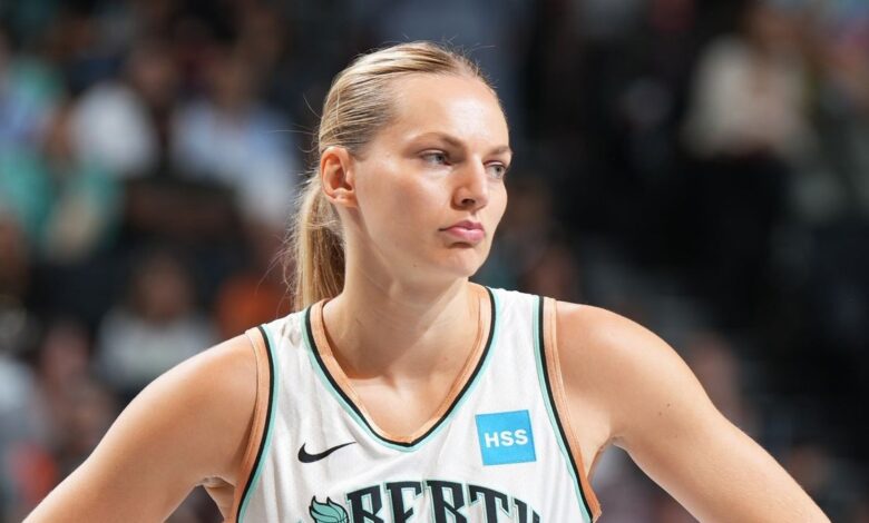 Galatasaray Kadın Basketbol Marine Johannes'i renklerine bağladı 11 Galatasaray Kadın Basketbol Marine Johannes'i renklerine bağladı- Fenerbahçe