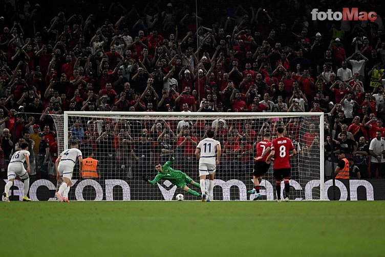 Galatasaray kaleci transferini bitiriyor! İşte Muslera'nın yerine gelecek isim- Futbol