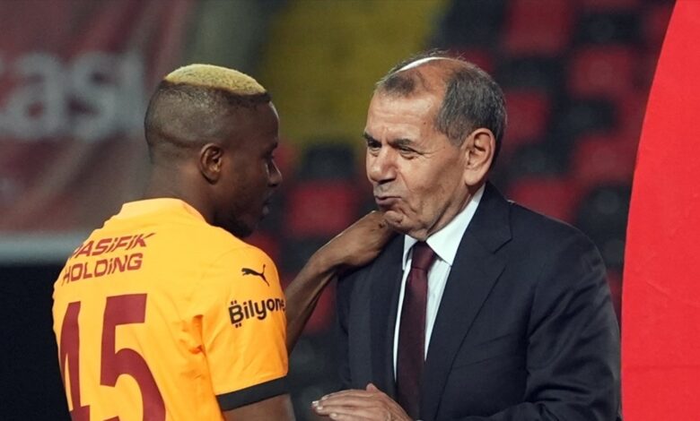 Galatasaray'da Başkan Dursun Özbek'ten Osimhen transferi konusunda flaş açıklama! 19 Galatasaray'da Başkan Dursun Özbek'ten Osimhen transferi konusunda flaş açıklama!- Futbol