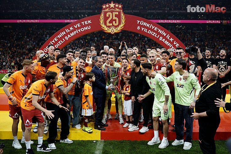 Galatasaray'dan transfer operasyonu! Laporte Şampiyonlar Ligi için...- Futbol