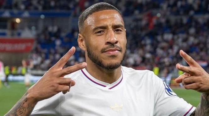 Galatasaray'dan transferde tarihi ters köşe! Herkes İlkay, Hakan derken, asıl bomba ortaya çıktı 17 Galatasaray'dan transferde tarihi ters köşe! Herkes İlkay, Hakan derken, asıl bomba ortaya çıktı- Futbol