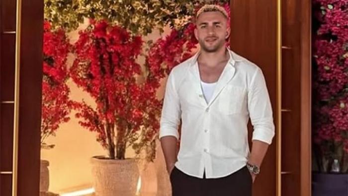 Galatasaray'ın gözdesi Barış Alper Yılmaz'ın eğlenceli anları! Arkadaşının kafasında tabak kırdı 19 Galatasaray'ın gözdesi Barış Alper Yılmaz'ın eğlenceli anları! Arkadaşının kafasında tabak kırdı- Diğer Haberler