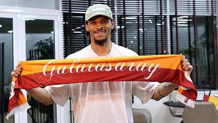 Galatasaray'ın yeni transferi Leroy Sane İstanbul'a geldi! YouTube'da ortalık yıkıldı 34 Galatasaray'ın yeni transferi Leroy Sane İstanbul'a geldi! YouTube'da ortalık yıkıldı- Futbol
