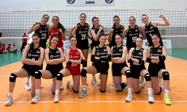 Genç Sultanlar yarı finalde 11 Genç Sultanlar yarı finalde- Futbol