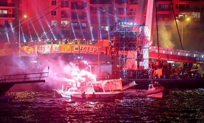 Göztepe'den 100. kuruluş yıl dönümüne özel görkemli kutlama 13 Göztepe'den 100. kuruluş yıl dönümüne özel görkemli kutlama- Futbol