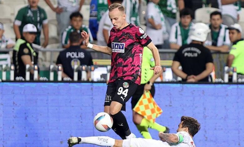 Hadergjonaj süre istedi 11 Hadergjonaj süre istedi- Fenerbahçe