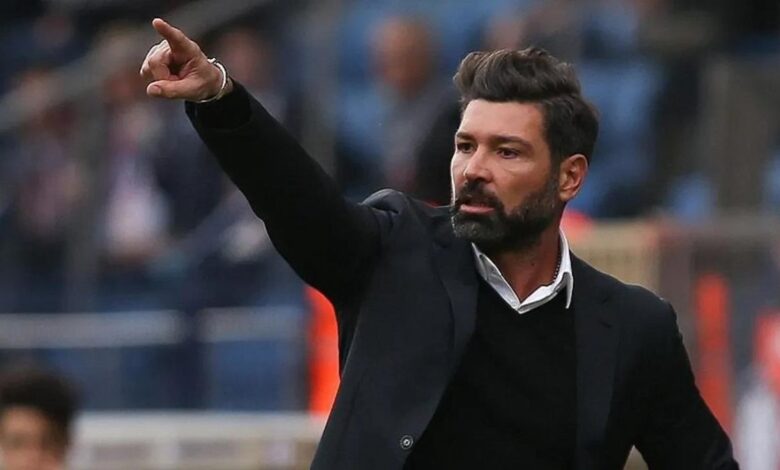 Hakan Kutlu Van’a imza attı 11 Hakan Kutlu Van’a imza attı- Futbol