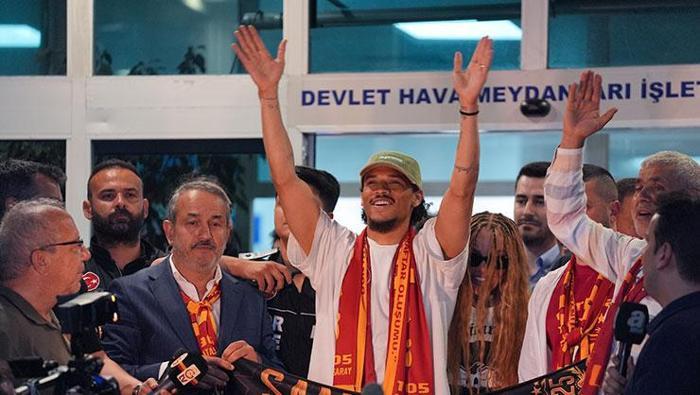 İmzayı attı, Bayern'e geri dönüyor! İşte nedeni 17 İmzayı attı, Bayern'e geri dönüyor! İşte nedeni- Futbol