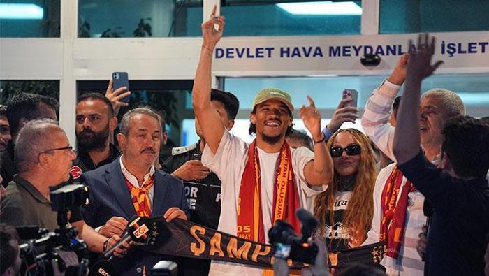 İmzayı attı, Bayern'e geri dönüyor! İşte nedeni 20 İmzayı attı, Bayern'e geri dönüyor! İşte nedeni- Futbol