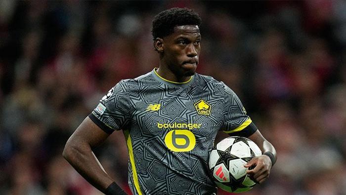 İstanbul devinden Jonathan David'e tarihi teklif! 18 İstanbul devinden Jonathan David'e tarihi teklif!- Futbol