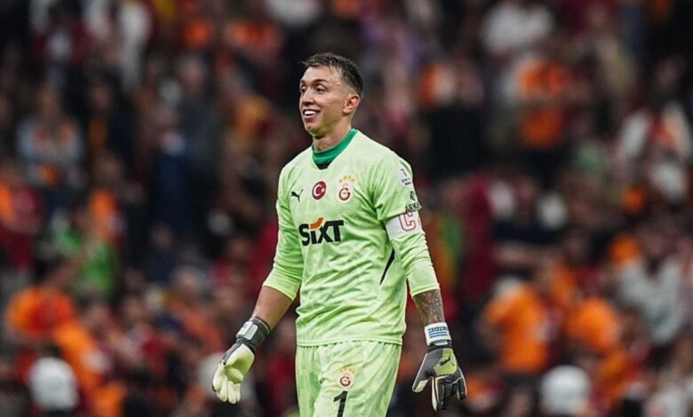 İşte Muslera'nın yeni takımı! Arjantinli gazeteci duyurdu 15 İşte Muslera'nın yeni takımı! Arjantinli gazeteci duyurdu- Futbol