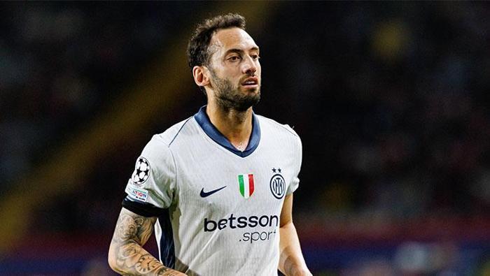 İtalyan basını duyurdu! Galatasaray'dan Hakan Çalhanoğlu'na dev teklif 21 İtalyan basını duyurdu! Galatasaray'dan Hakan Çalhanoğlu'na dev teklif- Futbol